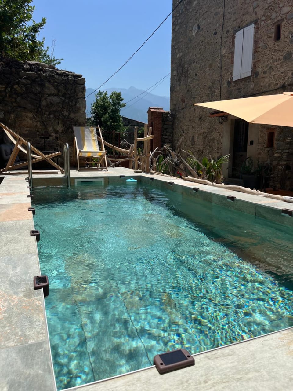 Chambre d hôtes Atelier de Jean Paul Bed and Breakfast in Catalonia
