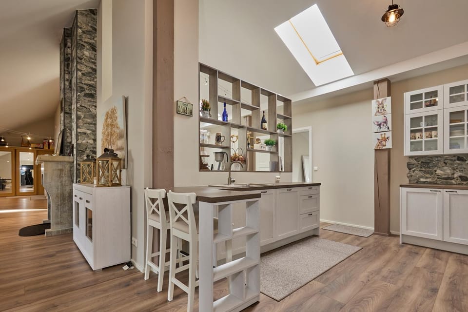 3-Bedroom Penthouse with Sauna in Old Town Apartment in Tallinn