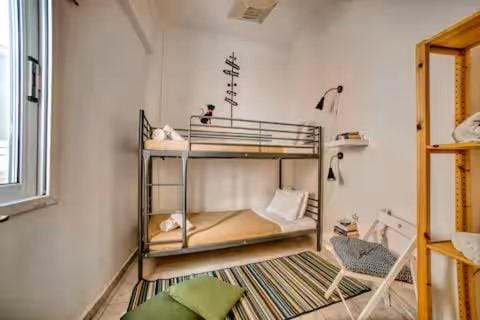 bunk bed