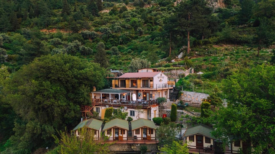 Property building, Natural landscape, Bird's eye view, Balcony/Terrace