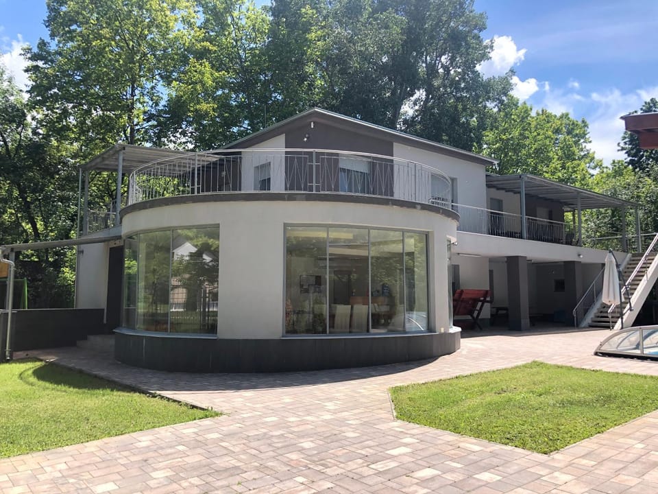 Családi Villa Apartment in Hungary