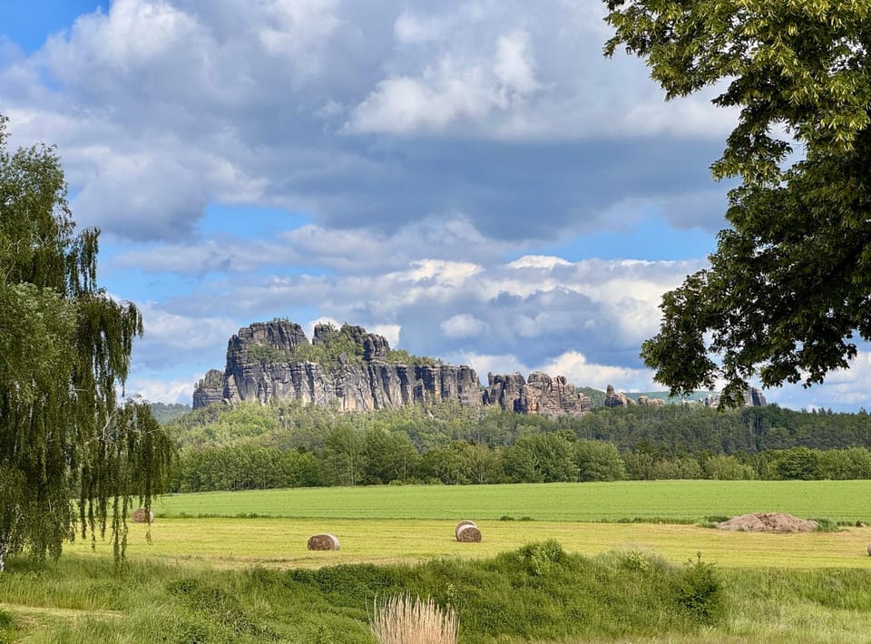Natural landscape, Hiking