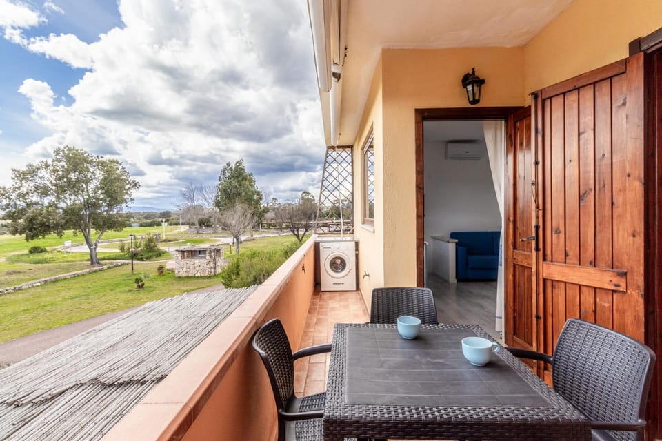 Patio, Balcony/Terrace