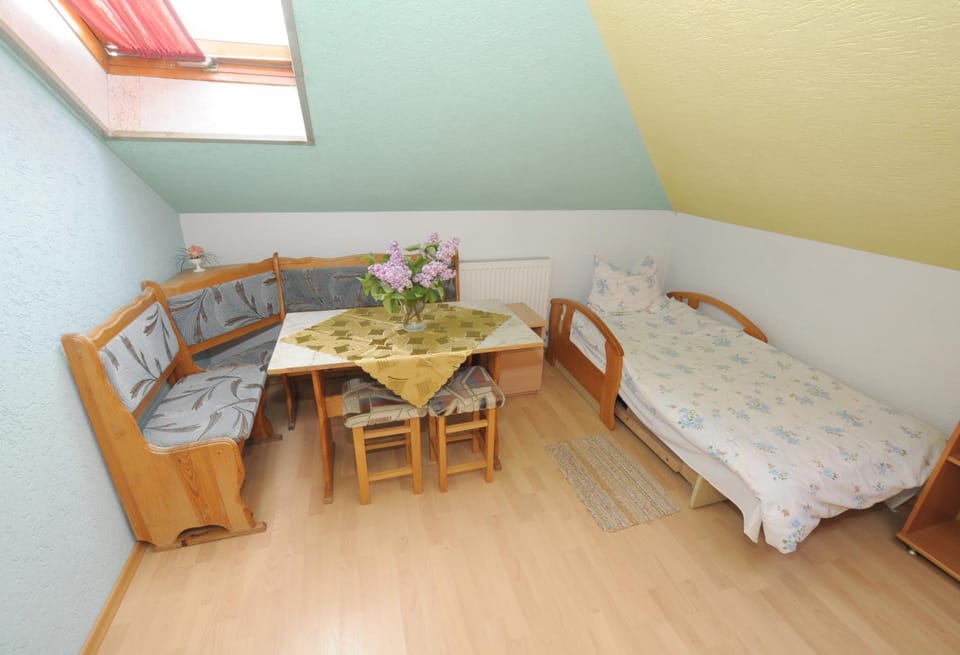 Cztery Pory Roku House in West Pomeranian Voivodeship, Poland