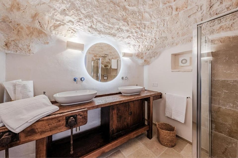 Lux Apulian Villa inside Trulli with unique pool Villa in Apulia