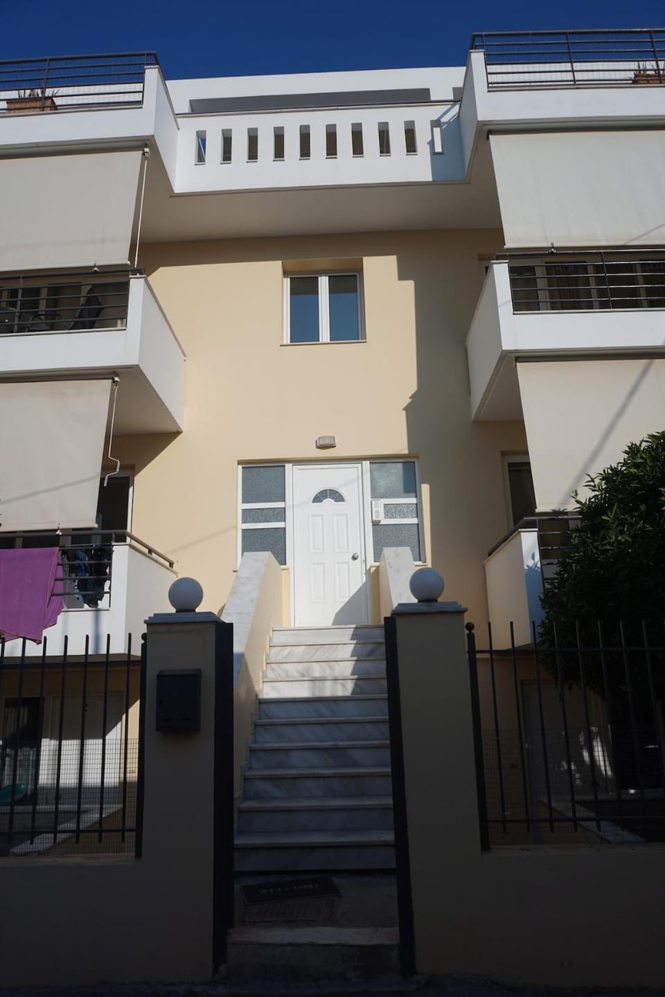Sunny Apartments - Charilena 2ος Apartment in Messenia