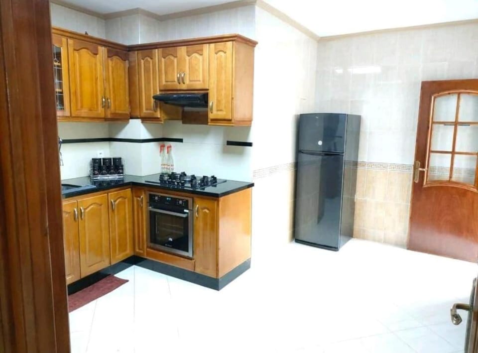 Spacieux logement Climatisé avec bonne proximité Apartment in Tangier
