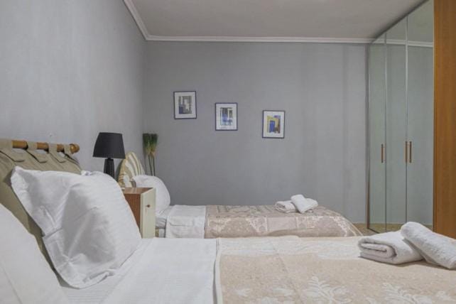 Bed, Bedroom, wardrobe