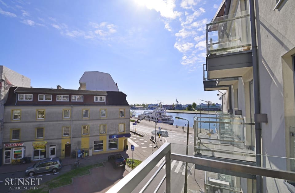 Day, View (from property/room), Balcony/Terrace, Location