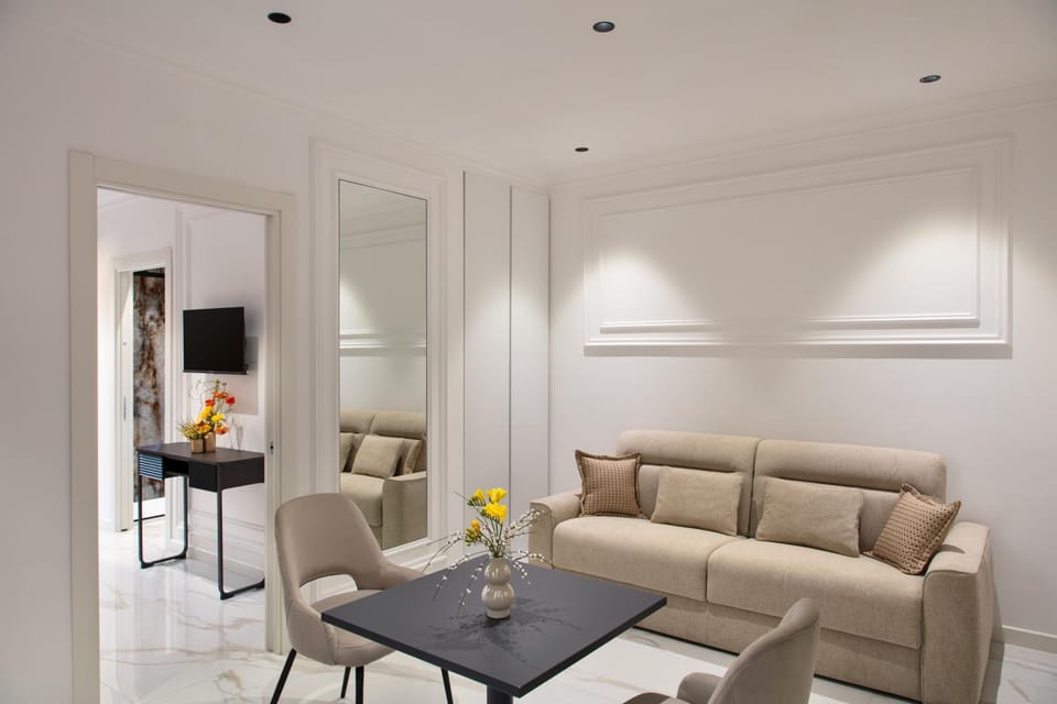 TV and multimedia, Living room, Seating area