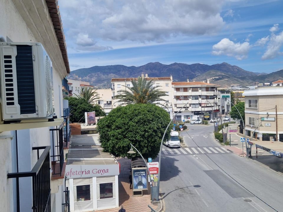 Property building, Street view
