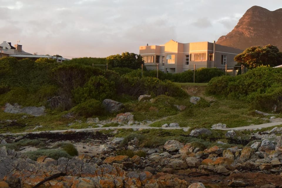 Property building, Natural landscape, Hiking