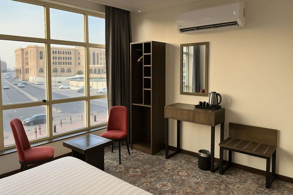 Bed, Living room, Seating area