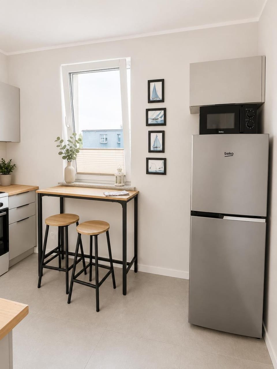 Kitchen or kitchenette, microwave