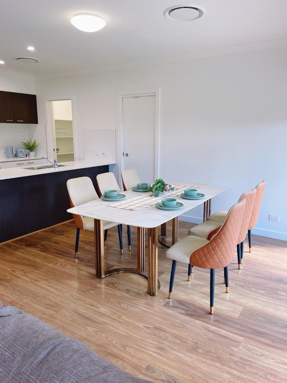 Kitchen or kitchenette, Living room, Dining area