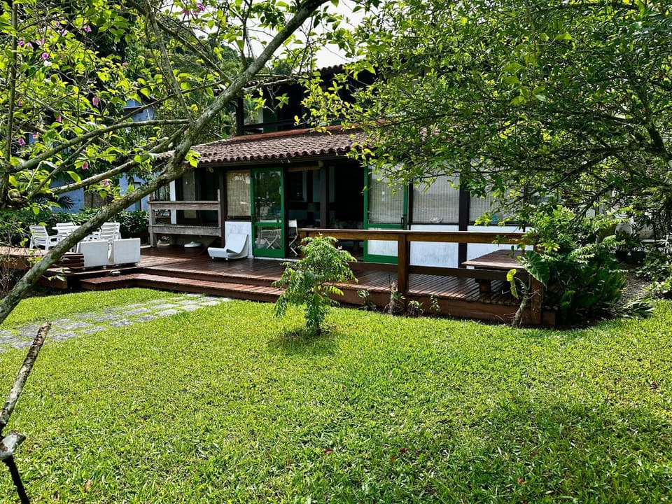 Casa Pontal House in Angra dos Reis