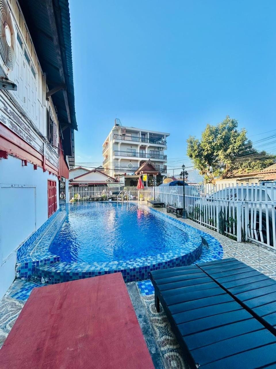 Swimming pool