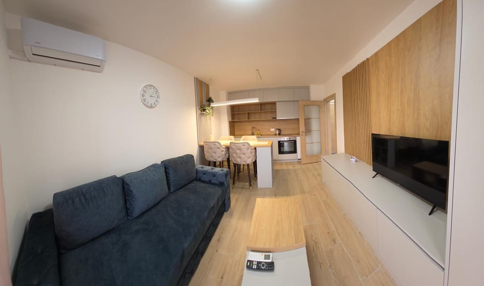 Apartmani Central A11 & Free parking Apartment in Serbia