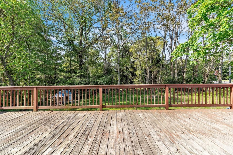 Peaceful Pet Friendly Chesapeake Escape House in Maryland