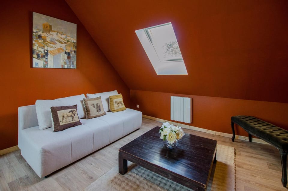 Communal lounge/ TV room, Living room