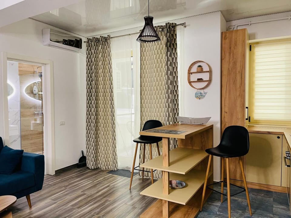 Onix Studio Building 103 Apartment in Constanța County