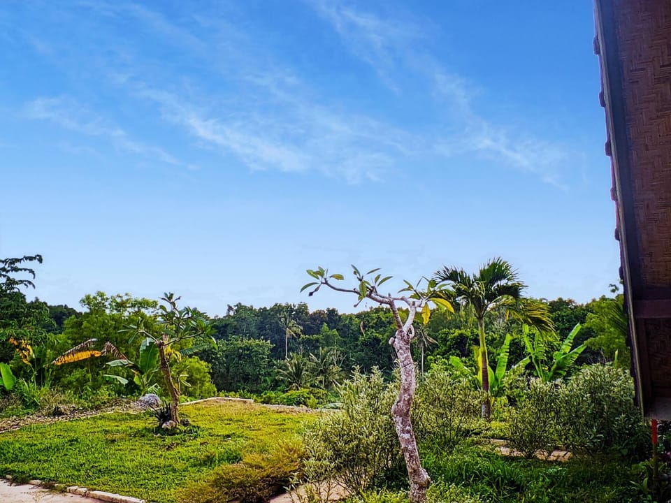 The Bluhu Hill Cottage Nature lodge in Nusapenida