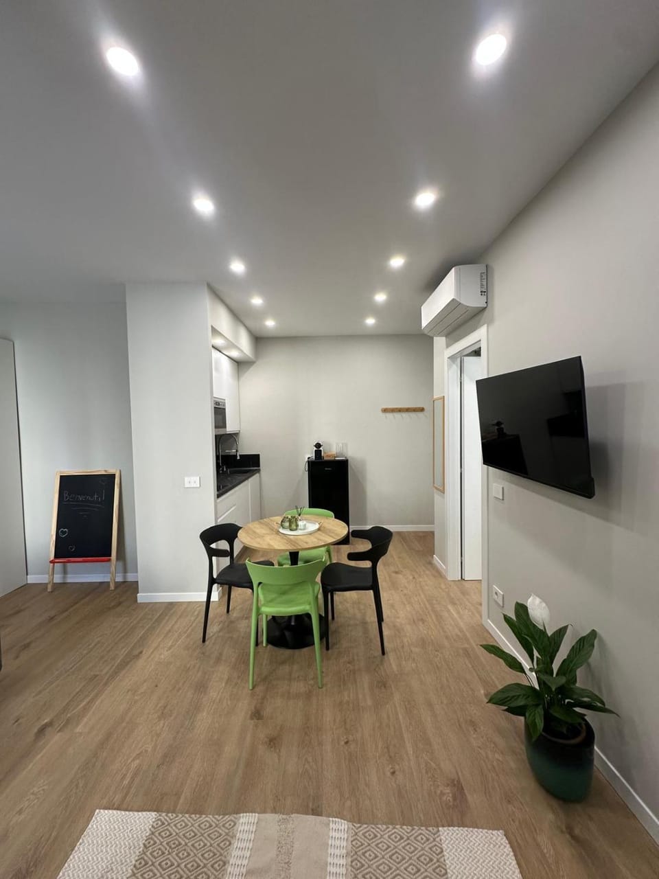Casa San Carlo 11 Apartment in Province of Lecco