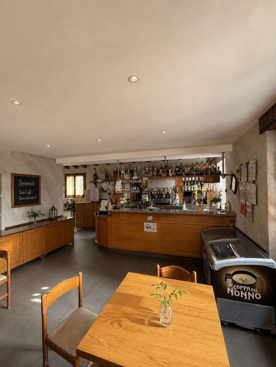 Lounge or bar, Breakfast, Drinks