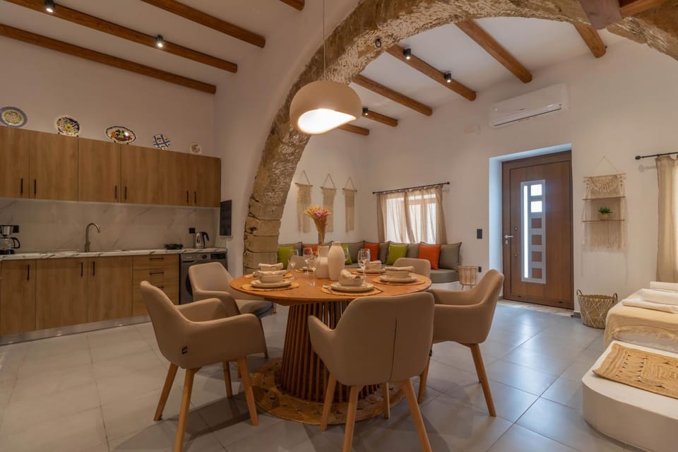 Antonis Traditional House Apartment in Rhodes, Greece