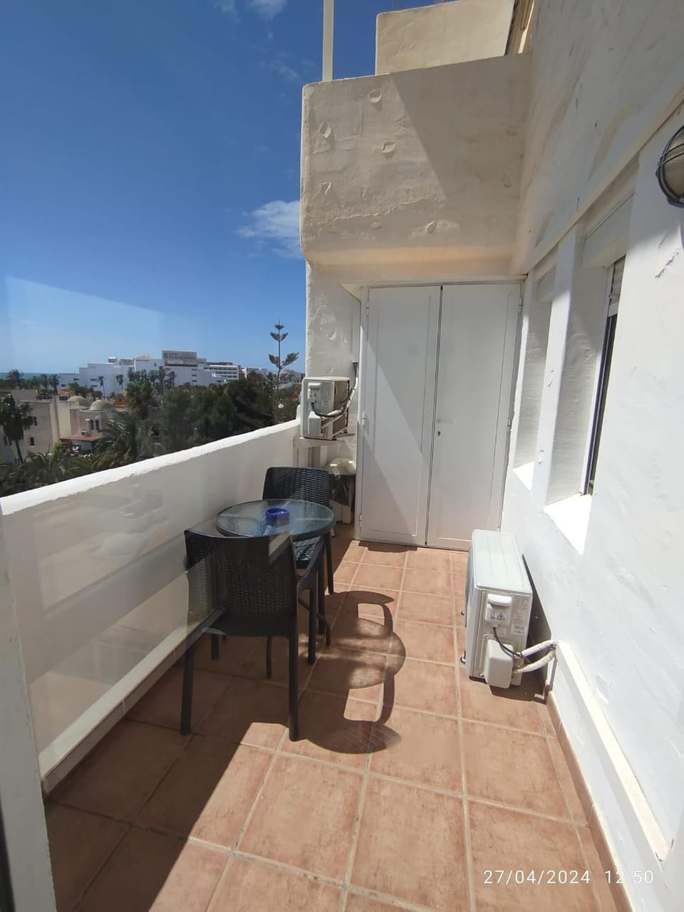 Day, Balcony/Terrace, Seating area