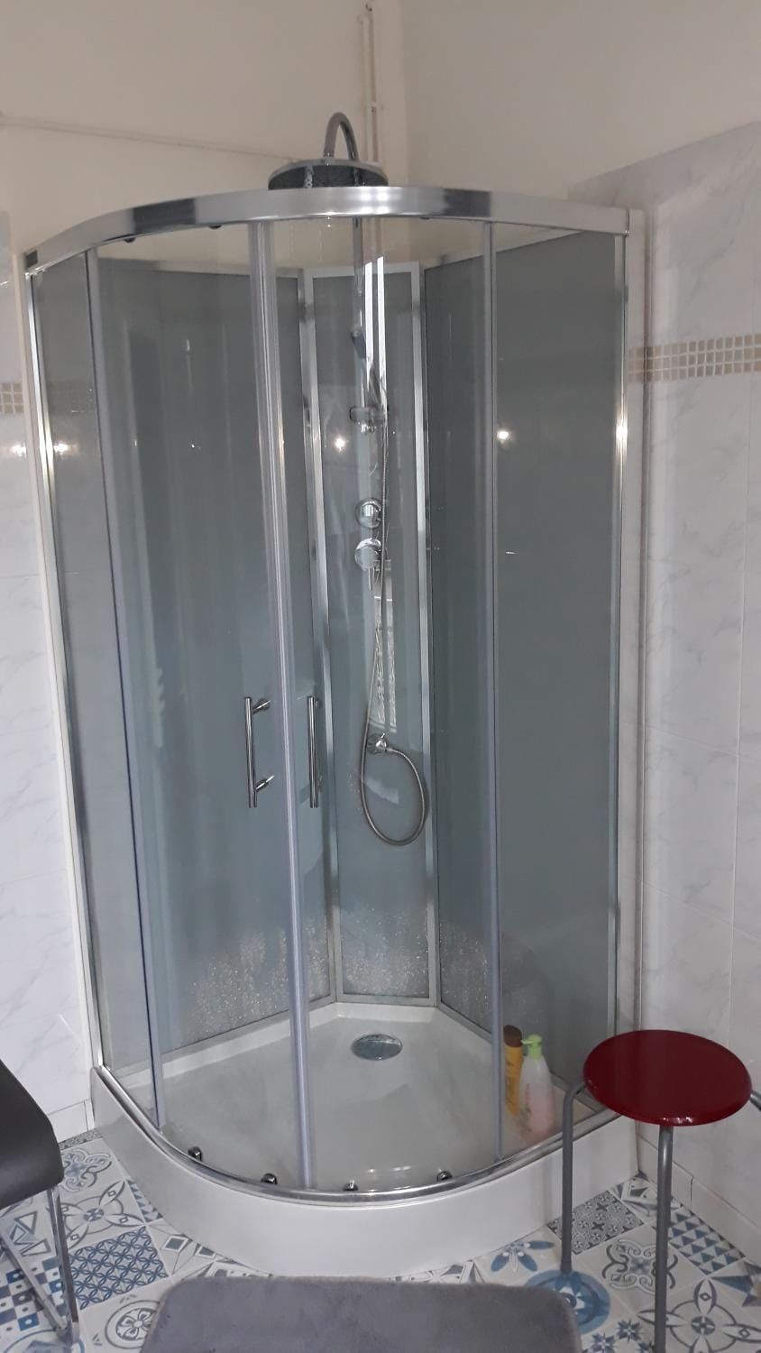 Shower, Bathroom