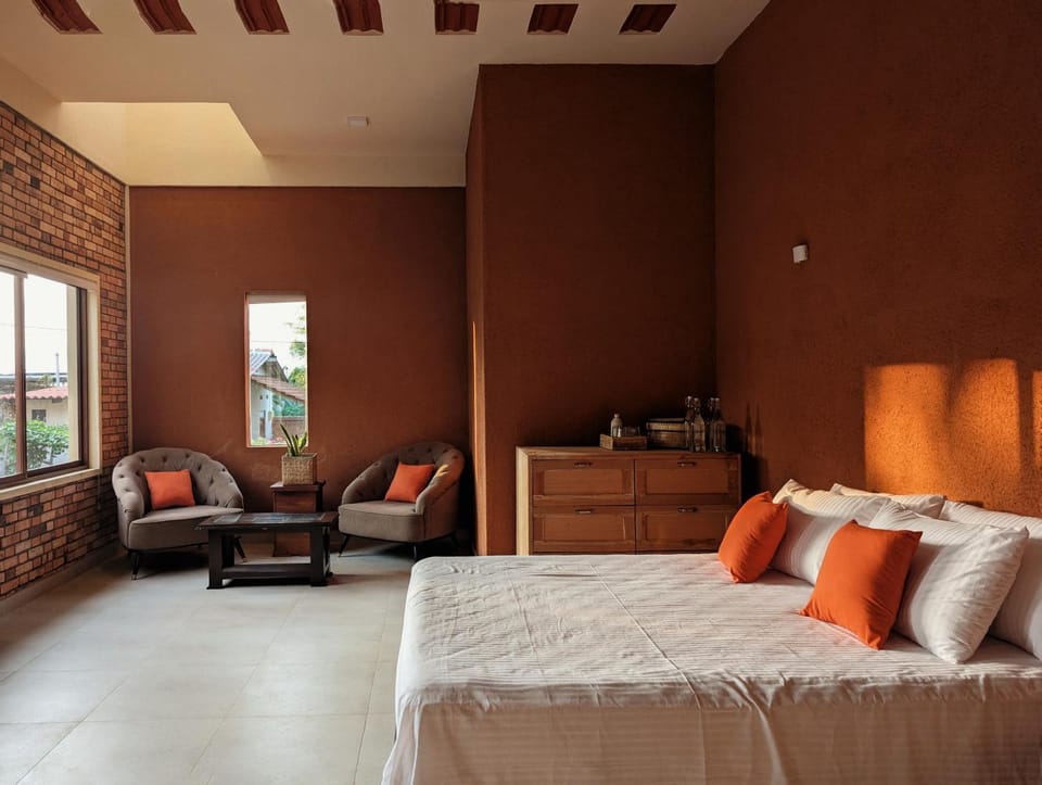 Living room, Bedroom