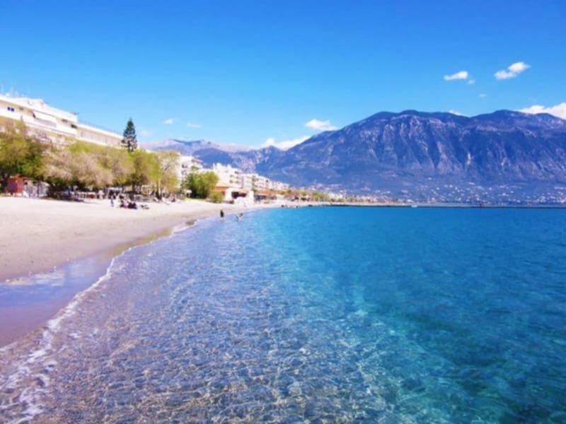 Lemon Garden Retreat Kalamata 2min to Beach Apartment in Messenia