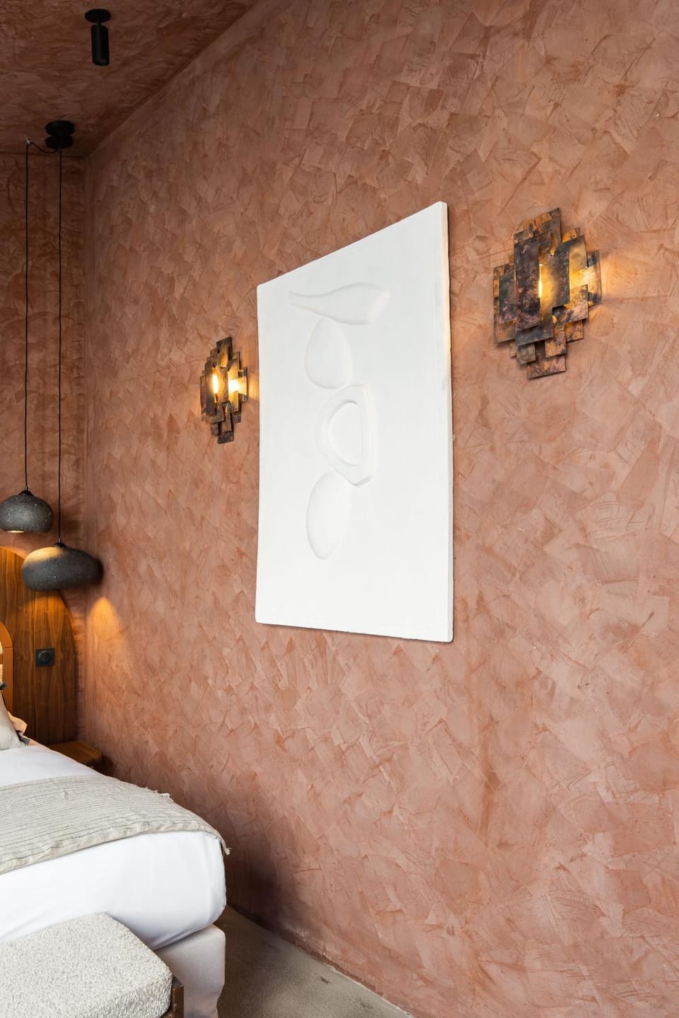 Bed, Photo of the whole room, Decorative detail, Bedroom
