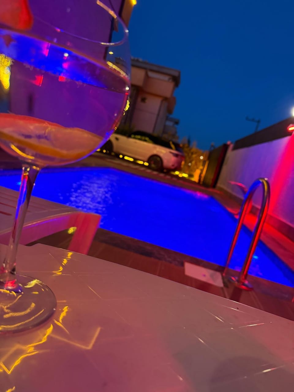 Swimming pool