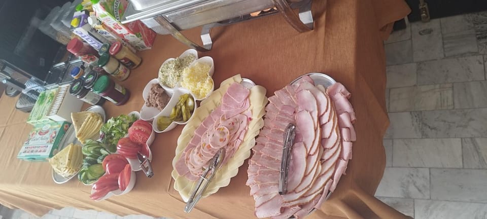 Buffet breakfast