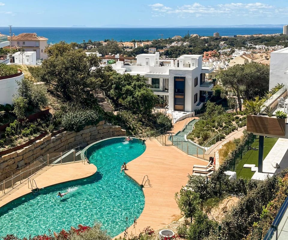 Pool view, Sea view, Swimming pool