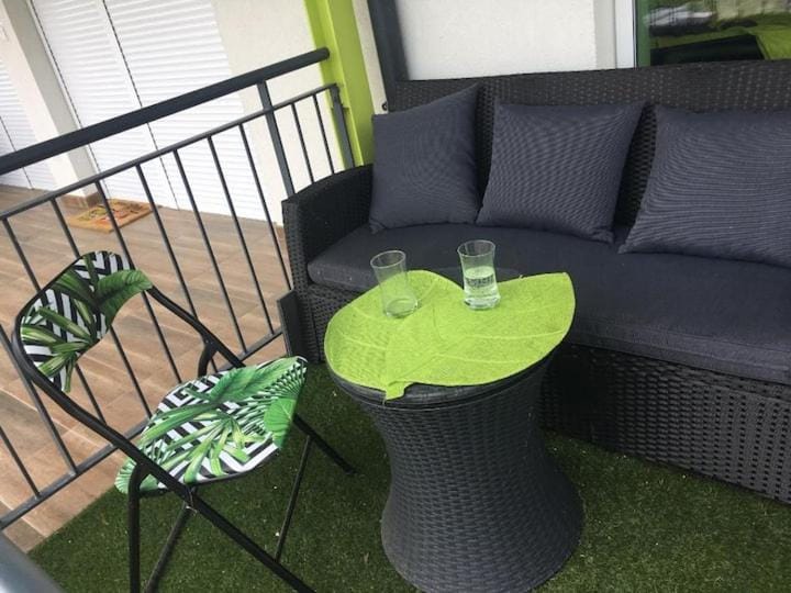Green Holiday Apartman by BLTN Apartment in Siófok