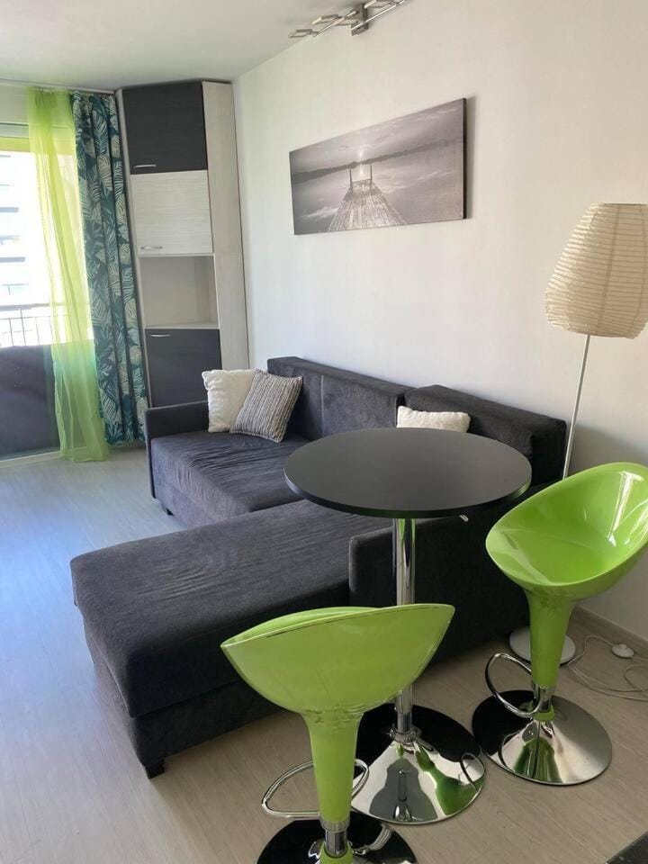 Green Holiday Apartman by BLTN Apartment in Siófok