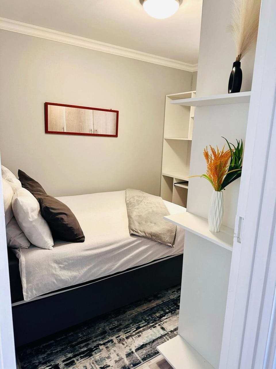 Bed, Bedroom