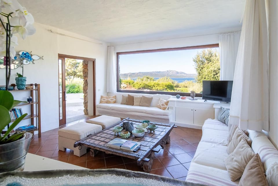 Exclusive Villa in Porto Rotondo with jacuzzipool Villa in Porto Rotondo