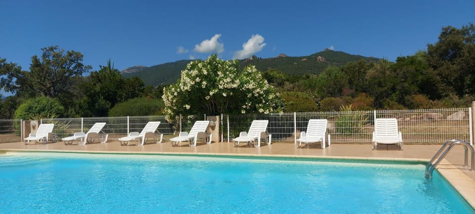 Résidence RIVIERA - la St Cyprien House in Zonza