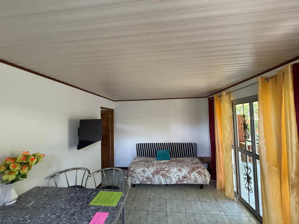 Playa Negra Zen Bistro Apartment in Panama