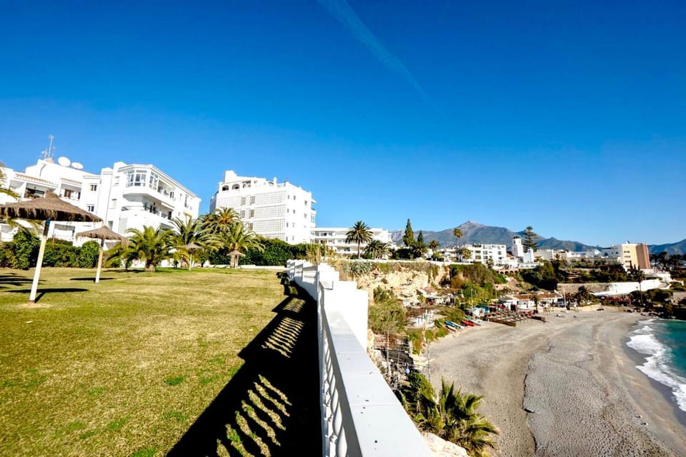 Palmeras 81 Apartment in Nerja