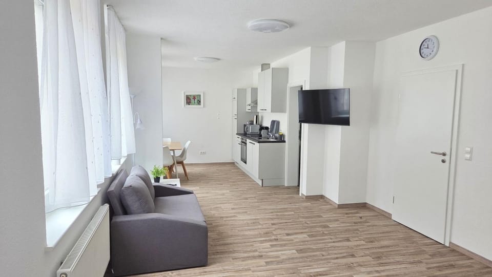 TV and multimedia, Seating area
