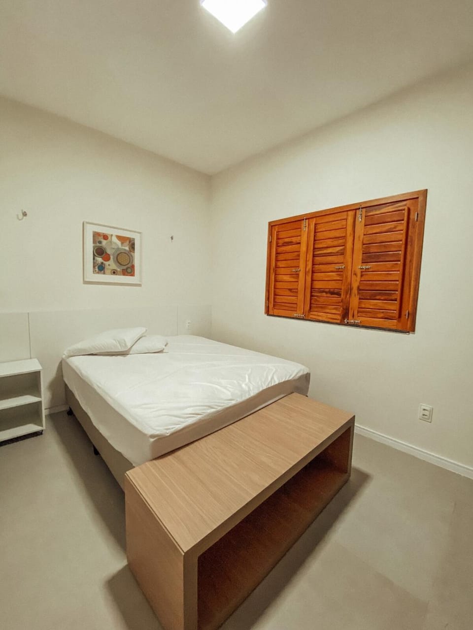 Bed, Bedroom, air conditioner