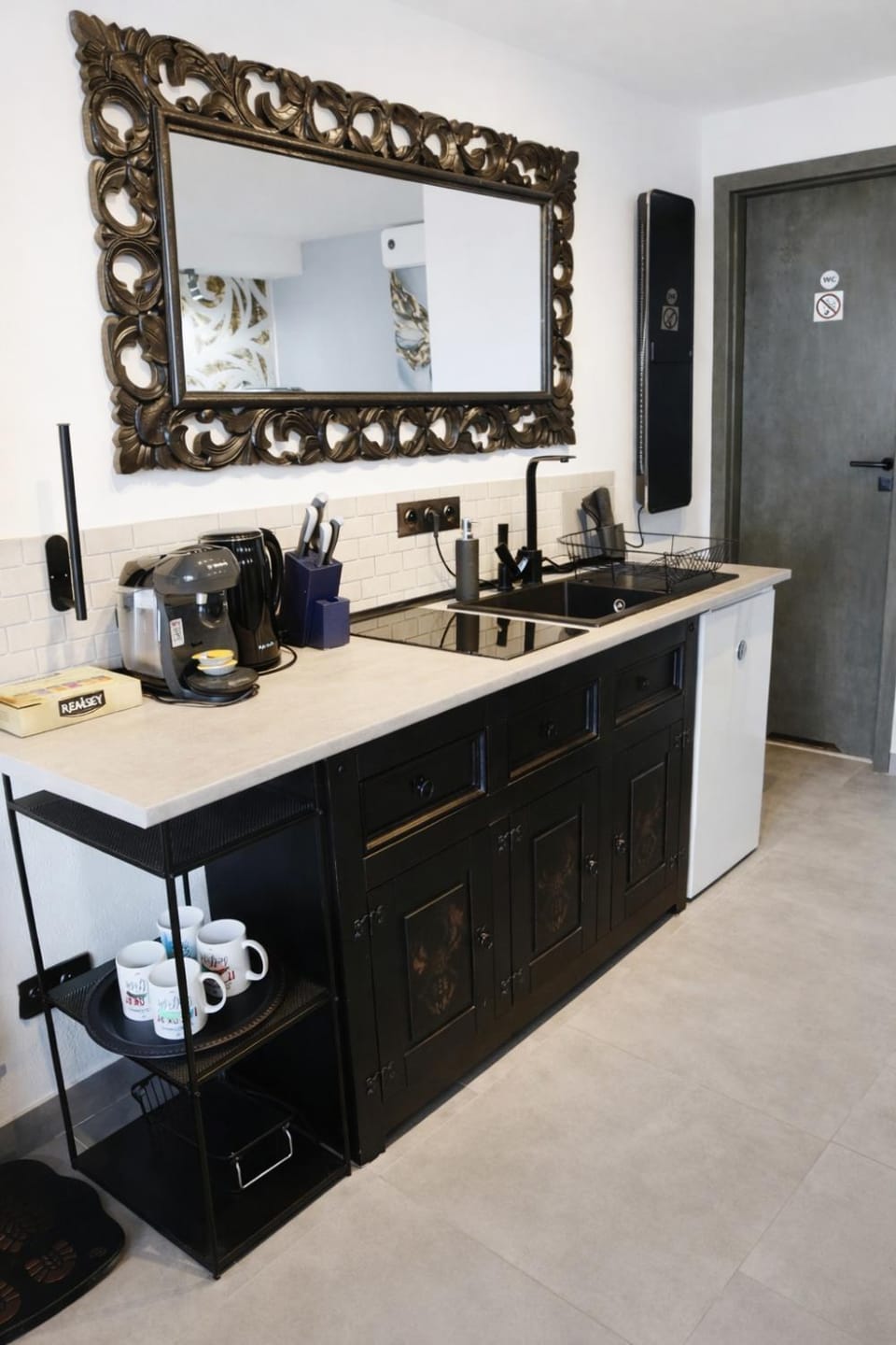 Adagostay Apartamenty Antracyt Szczawno-Zdrój - Luksusowy Apartament Premium - Nowoczesny Design - Blisko Parku Zdrojowego Apartment in Lower Silesian Voivodeship