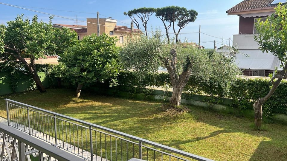 Property building, Garden, Garden view