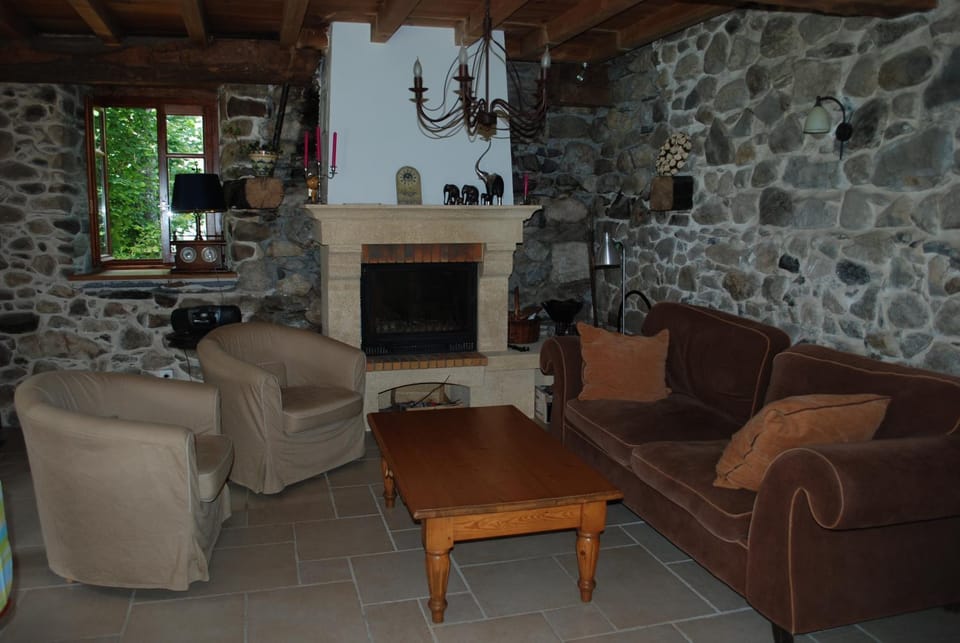 Living room, fireplace