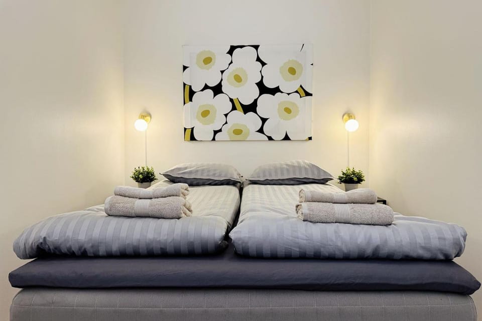 Luxury 3-Bedroom Suite on Most Beautiful Street of Helsinki Apartment in Helsinki